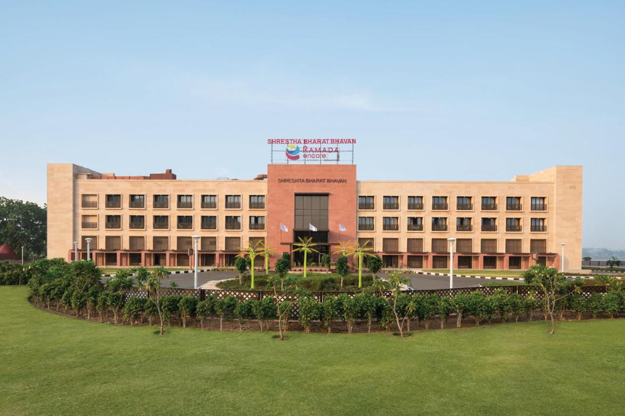 Ramada Encore By Wyndham Statue Of Unity Kevadia Exterior foto