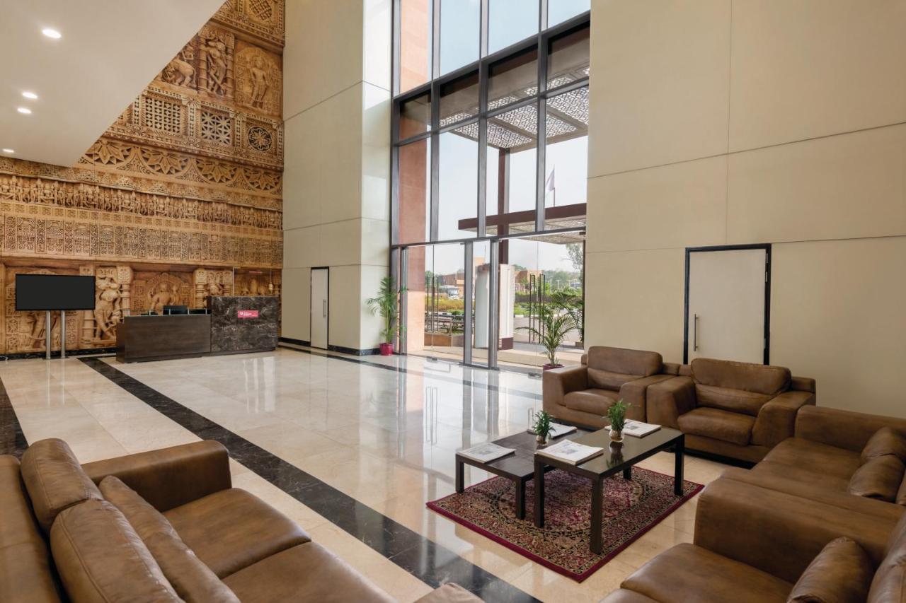 Ramada Encore By Wyndham Statue Of Unity Kevadia Exterior foto
